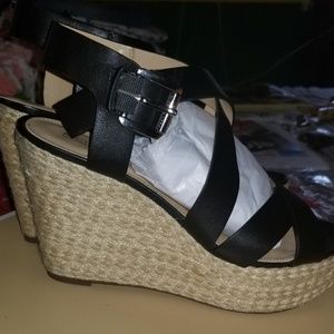 Michael kors wedge sandal